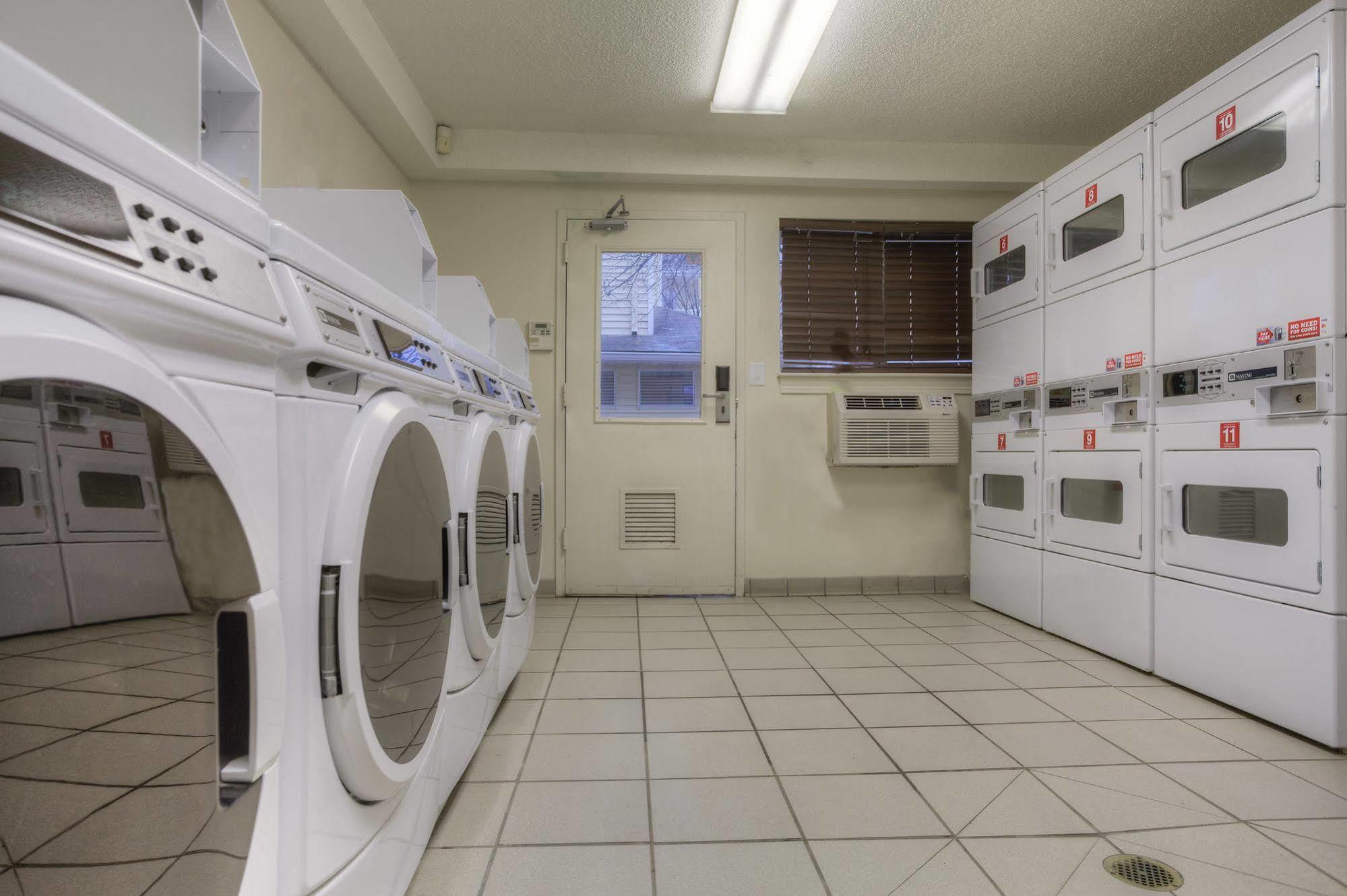 Intown Suites Extended Stay Atlanta Ga - Дулут Экстерьер фото